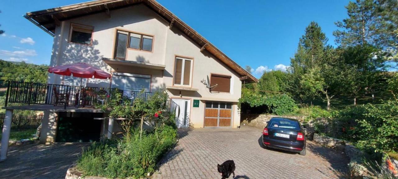 Oaza Deli Apartment Kulen Vakuf Exterior foto