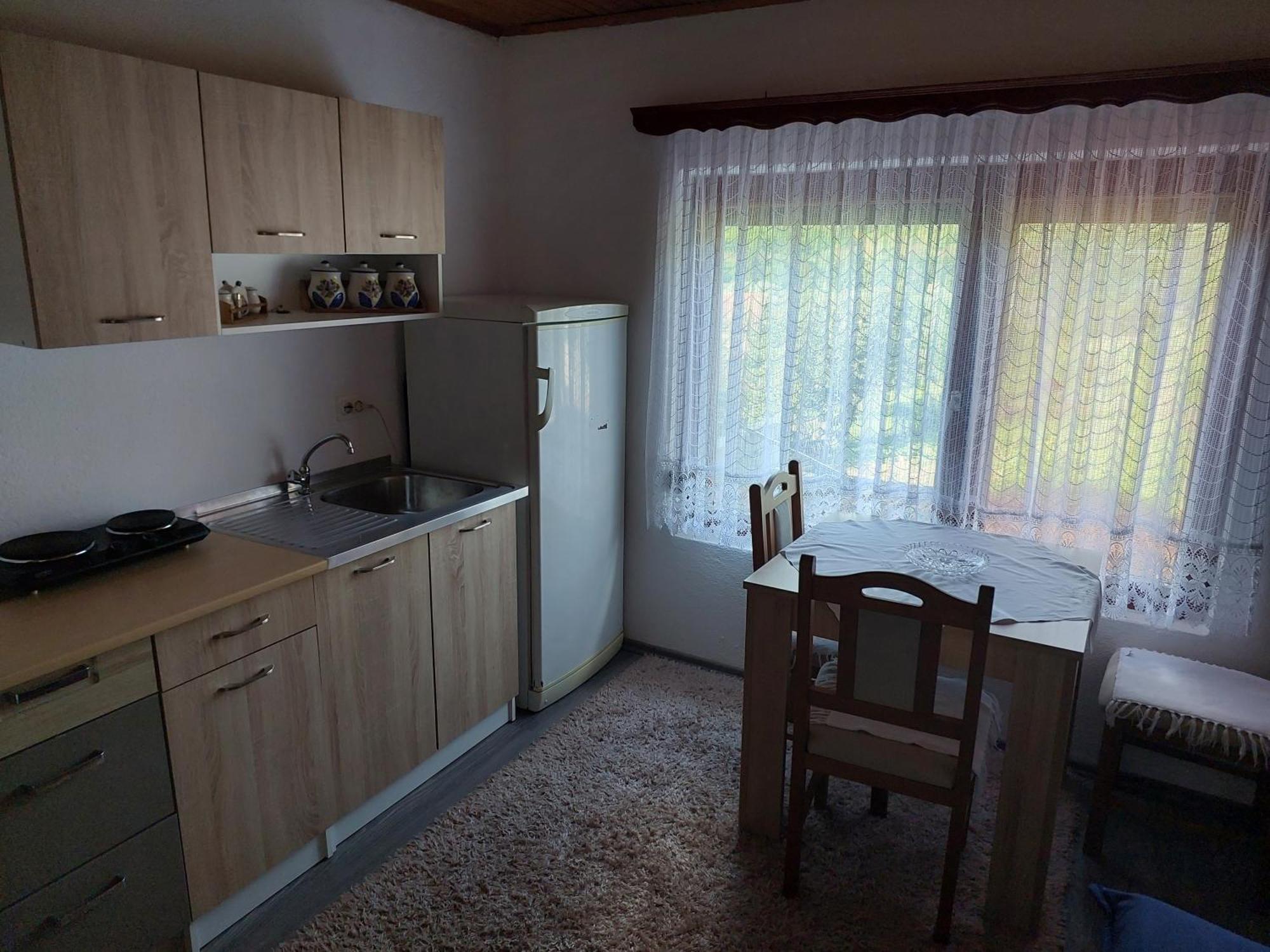 Oaza Deli Apartment Kulen Vakuf Exterior foto